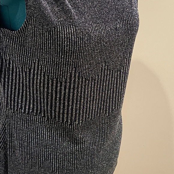 Lane Bryant Elegant Black and Silver Knit Top 18/20 Plus - Picture 6 of 9